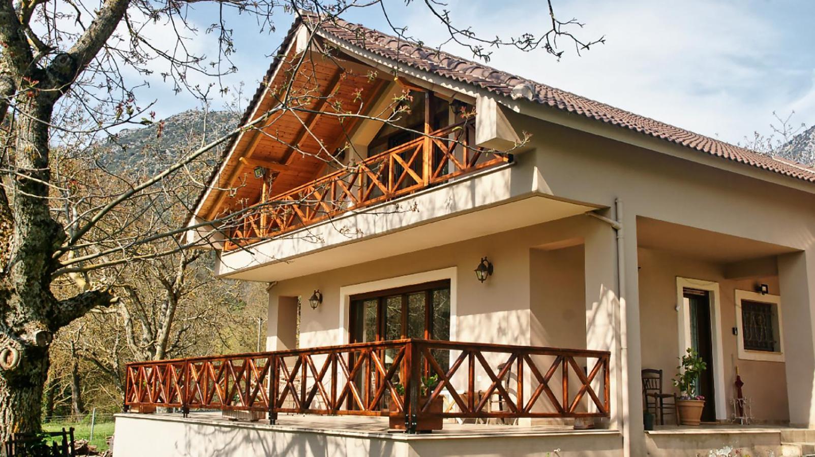 Chalet Coquelicot Kalavryta Exteriör bild